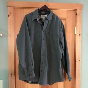 L.L. Beans Men’ Flannel lined Hurricane shirt, size L, traditional fit